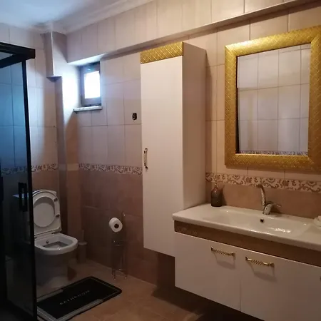 Sultan Villalari *